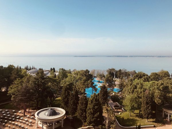 La Vie à Bord : Quotidien sur un Yacht de Luxe